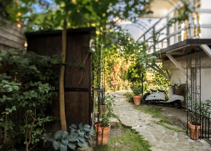 לינה וארוחת בוקר Toscana Boutique 3*